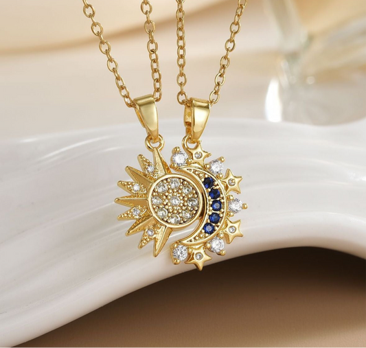 Lot de 2 Colliers D'amitié Avec Carte - Lune et Soleil - BFF - Best Friends Forever - Pendentif Aimanté - Colliers à partager - Acier Inoxydable