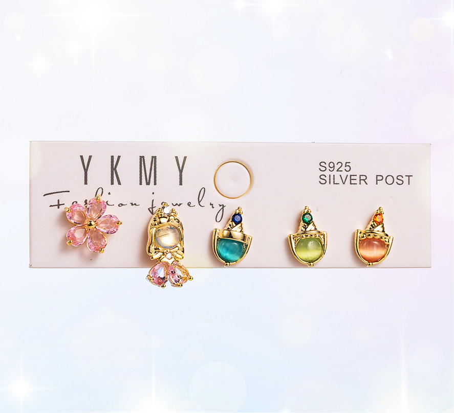 Ensemble de 5 Boucles Oreilles - Cuivre Zircon Plaqué Or - Princesses - Mignon Conte de Fée Dessin Animé