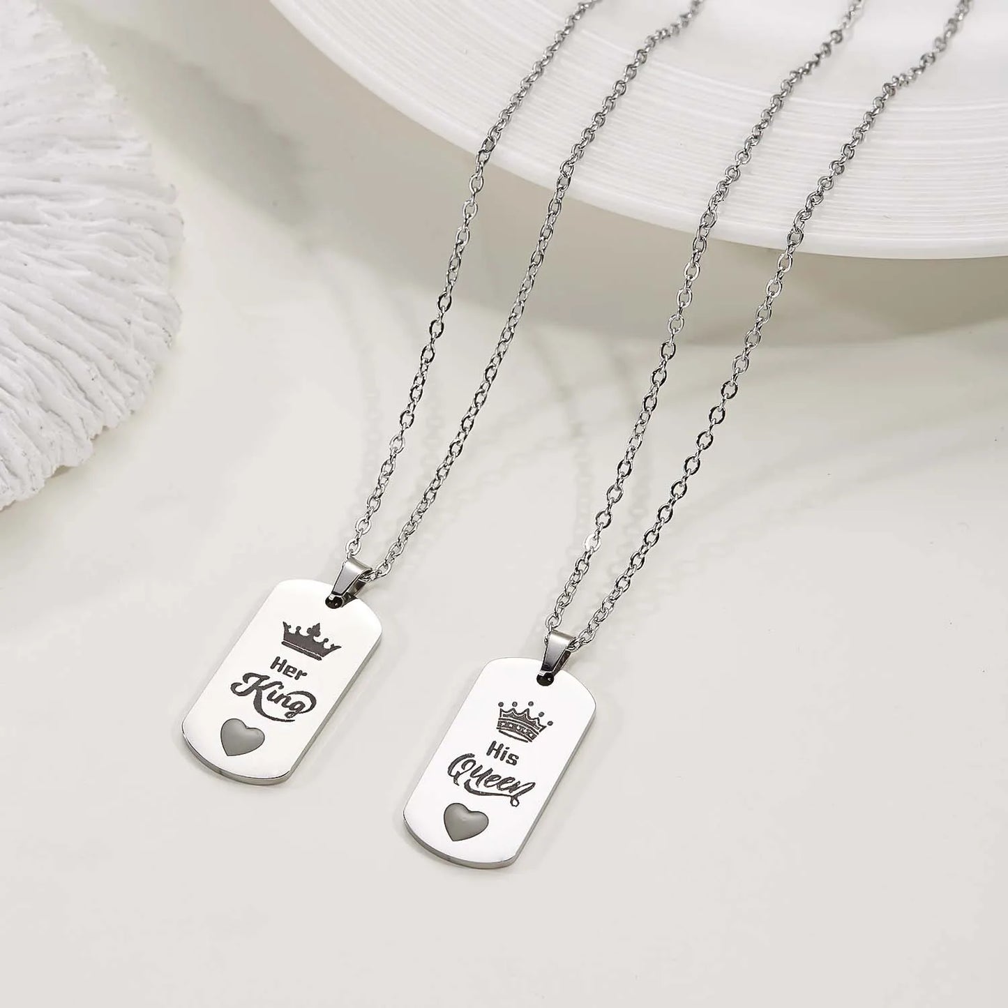 Lot de 2 Colliers D'amitié Couple - Roi Reine - Coeur Phosphorescent - BFF - Best Friends - Amoureux - Pendentif Chaine - Acier Inoxydable