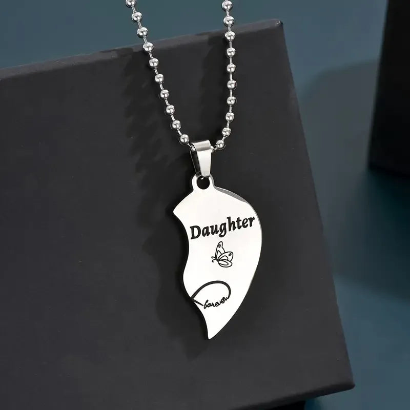 Set of 2 Mother Daughter Necklaces - Family Parents Child Mom Daughter - Fantasy - Heart Pendant - Stainless Steel