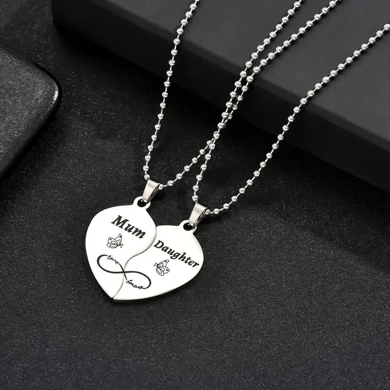 Set of 2 Mother Daughter Necklaces - Family Parents Child Mom Daughter - Fantasy - Heart Pendant - Stainless Steel