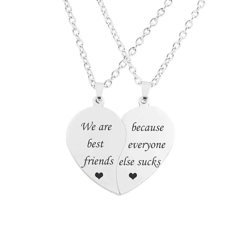 Set aus 2 Freundschaftsketten – Herz, das zusammenpasst – BFF Best Friends Forever – Anhänger – Verliebtes Paar aus silbernem Edelstahl