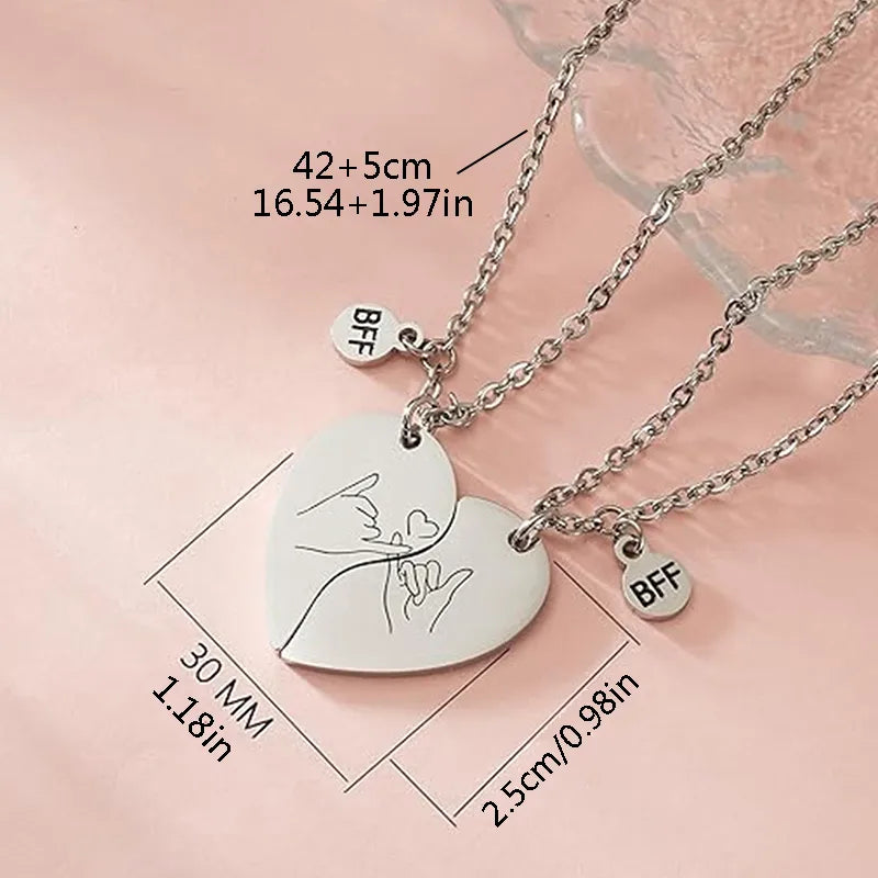 Set of 2 Chains Friendship Necklaces Couple King Queen - BFF Best Friends - Fantasy - Silver Chain Pendant - Stainless Steel