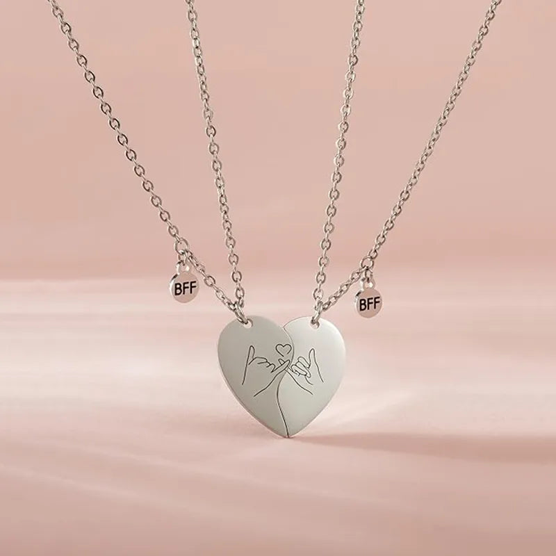 Set of 2 Chains Friendship Necklaces Couple King Queen - BFF Best Friends - Fantasy - Silver Chain Pendant - Stainless Steel
