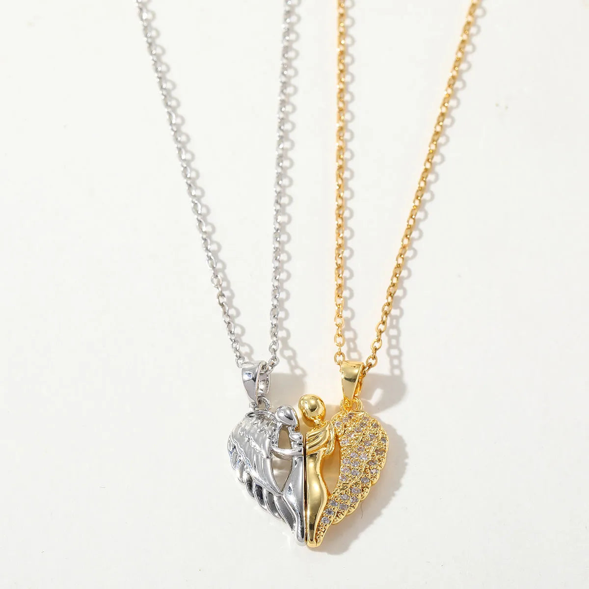 CHILDREN - Set of 2 Friendship Necklace Chains - BFF Best Friends Forever - Fancy - Magnetic Pendant