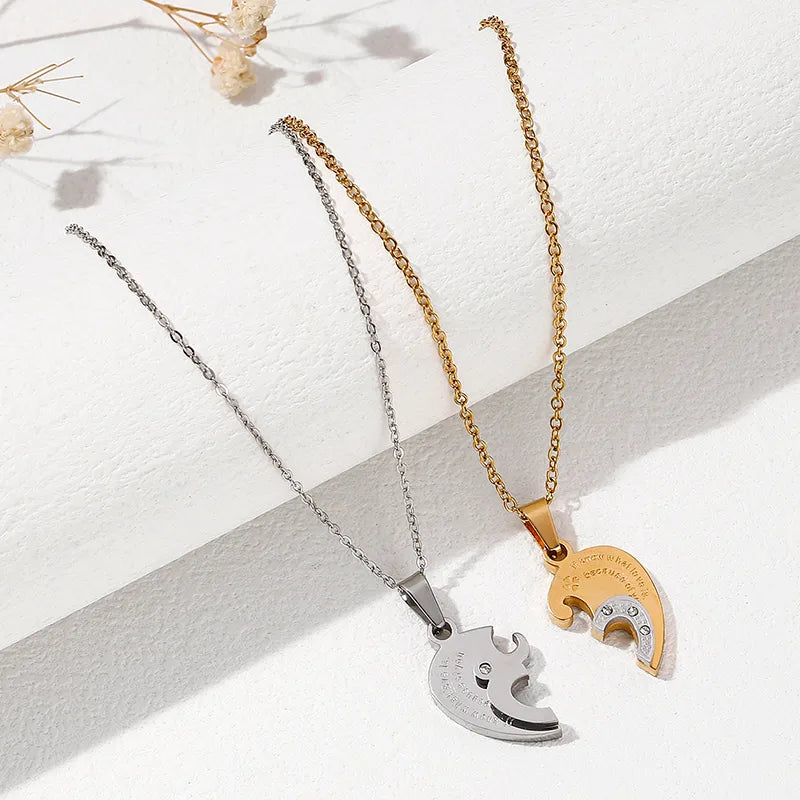 Lot de 2 Colliers - Coeur qui s’assemblent - BFF - Best Friends Forever - Amoureux Couple Amitié - Acier Inoxydable