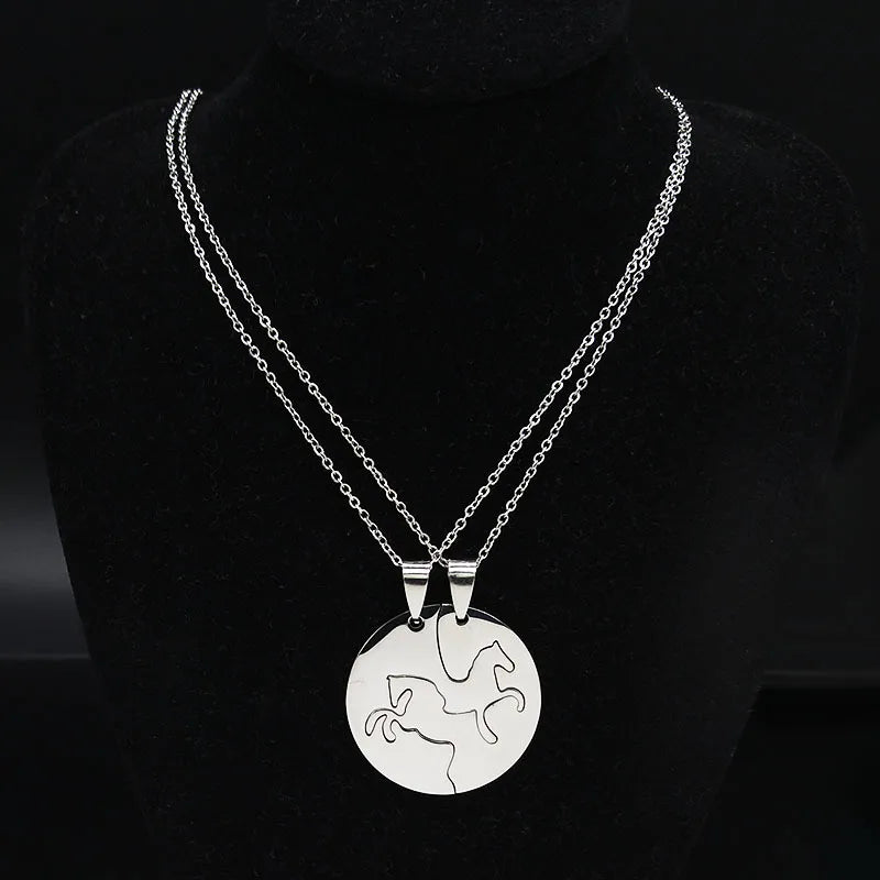 Set aus 2 Freundschaftsketten – Herz und Schlüssel – BFF Best Friends Forever – Anhänger – Liebendes Paar, Silber, Edelstahl
