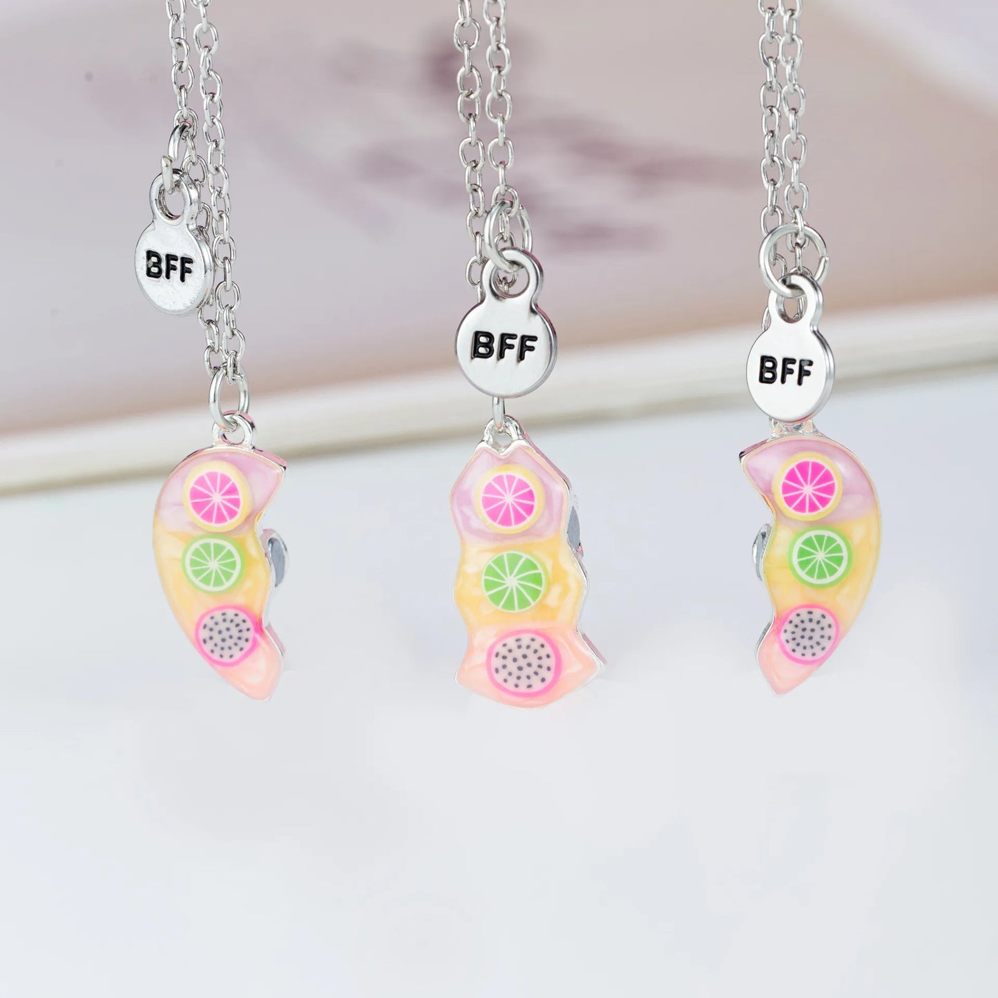 Lot de 3 Colliers BFF Aimanté - Coeur Fruits Etoiles - Best Friends Forever - Amitié - Pendentif Aimanté - Mignon