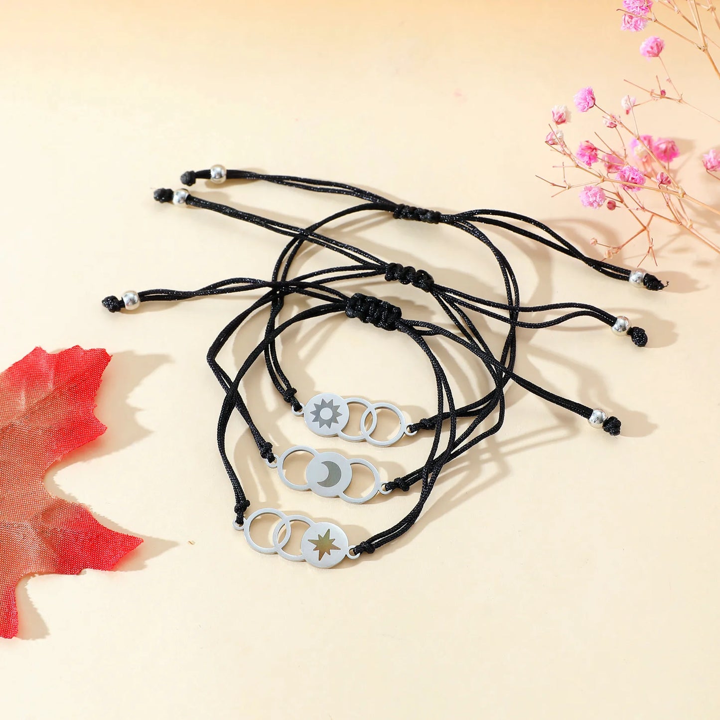 Lot de 3 Bracelets Cordon Réglable avec Carte - Grand-Mère Mère Fille - Famille - Pendentif Soleil Lune Etoile - Acier Inoxydable