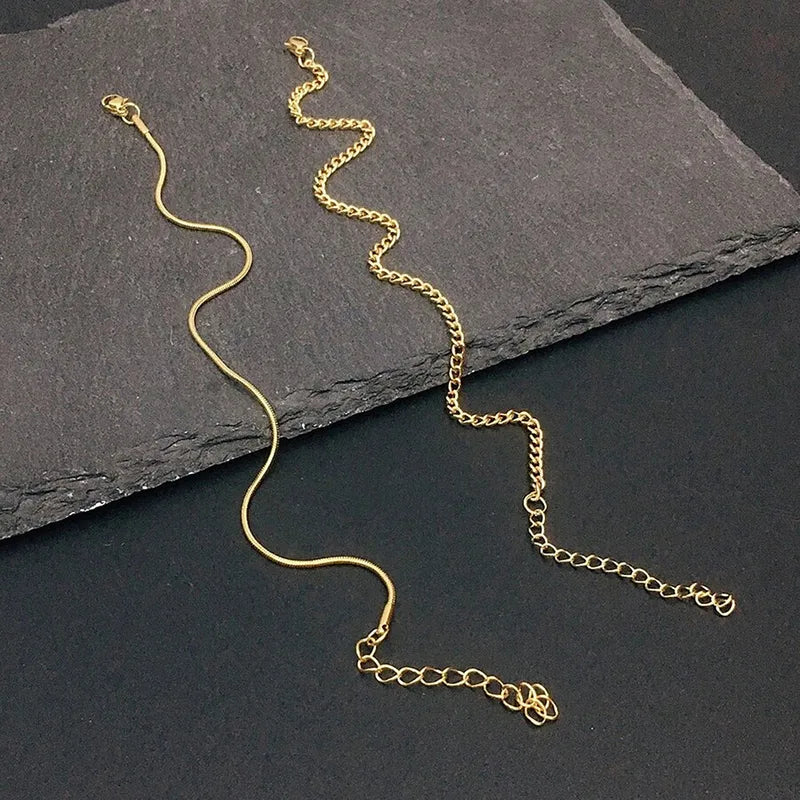 Ausgefallenes Armband – Blume – niedlich – vergoldete Legierung
