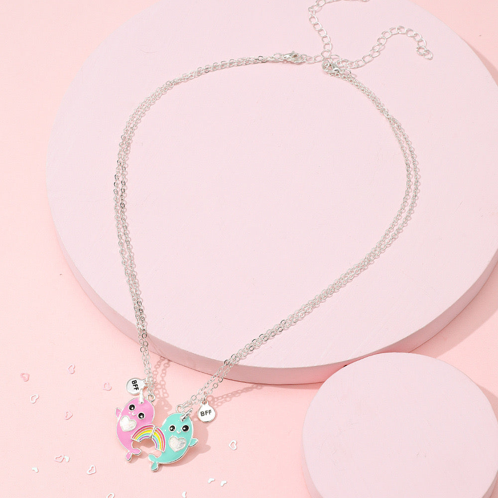 Lot de 2 Colliers D'amitié Aimanté - Baleines Arc en Ciel - BFF - Best Friends Forever - Fantaisie - Pendentif Aimanté - Amitié