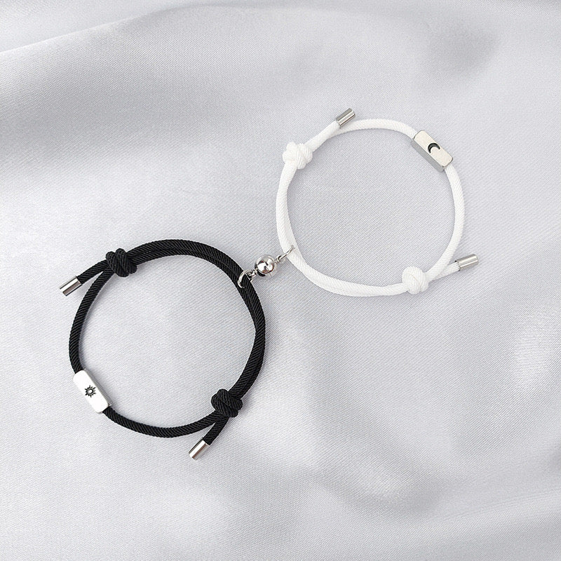 Lot de 2 Bracelets D'amitié Cordon Réglable - Lune Soleil - BFF - Best Friends Forever - Pendentif Aimanté Boule - Amoureux Couple Amitié