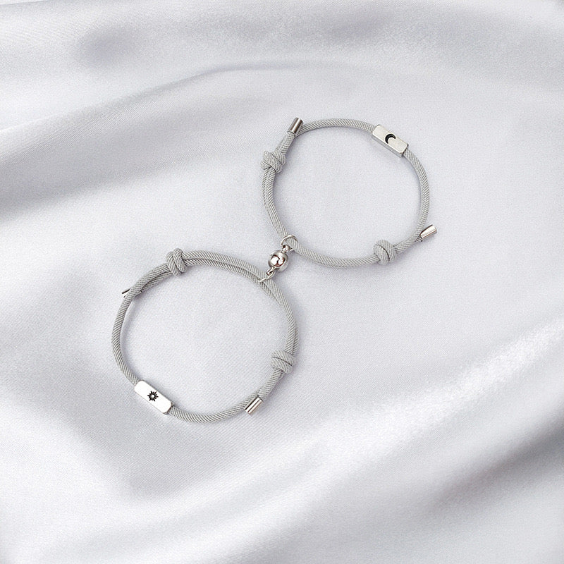 Lot de 2 Bracelets D'amitié Cordon Réglable - Lune Soleil - BFF - Best Friends Forever - Pendentif Aimanté Boule - Amoureux Couple Amitié
