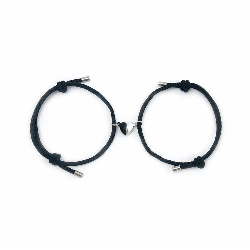 Set mit 2 verstellbaren Freundschaftsarmbändern aus Kordel, beste Freunde – BFF, beste Freunde – ausgefallen – magnetischer Herzanhänger – Verliebte – Paar