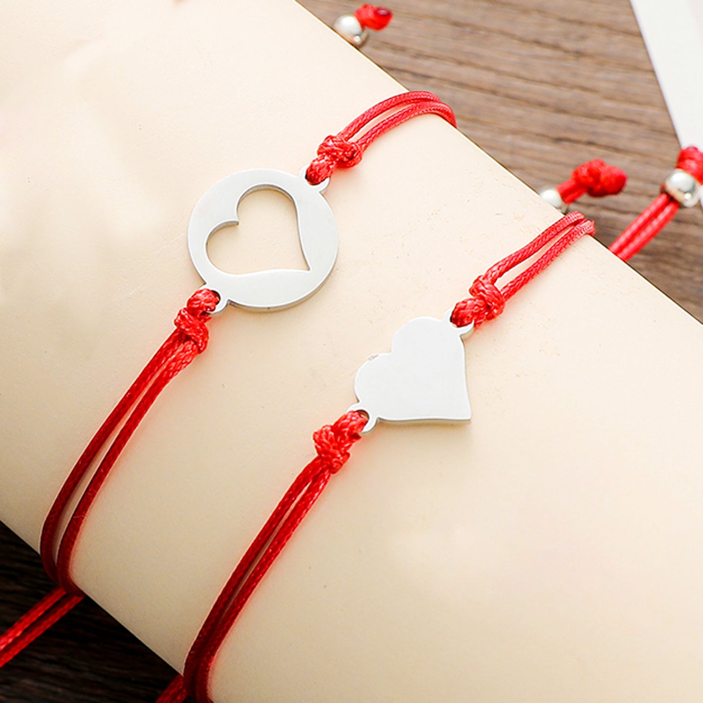 Lot de 2 Bracelets Réglables avec Carte - Cœur Mère Fille - Famille Parents Enfant Maman Fille - Pendentif Coeur - Acier Inoxydable