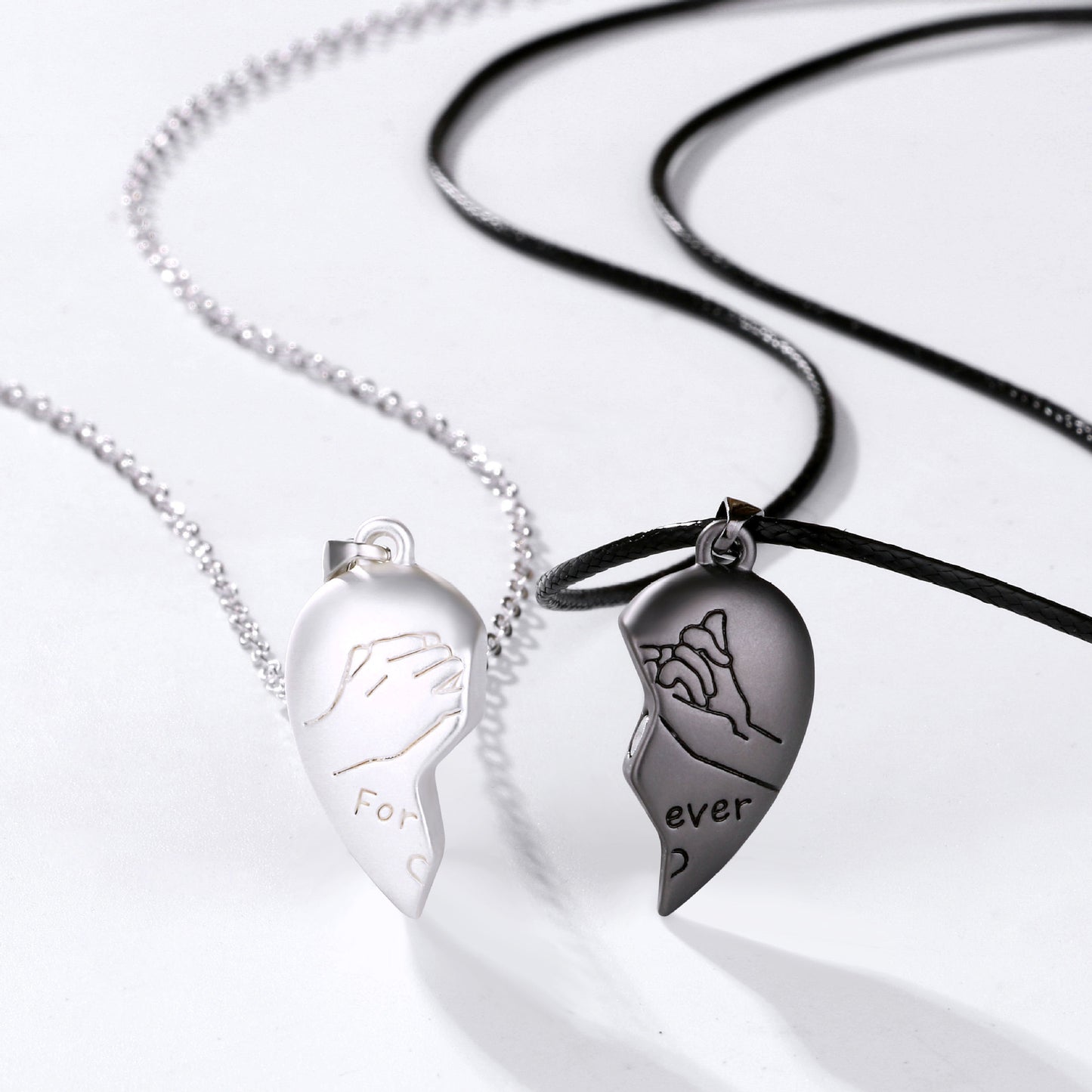 Lot de 2 Colliers D'amitié Aimanté - Main Petit Doigt Lié Coeur - BFF - Best Friends Forever - Pendentif Aimanté -Amoureux Couple Amitié