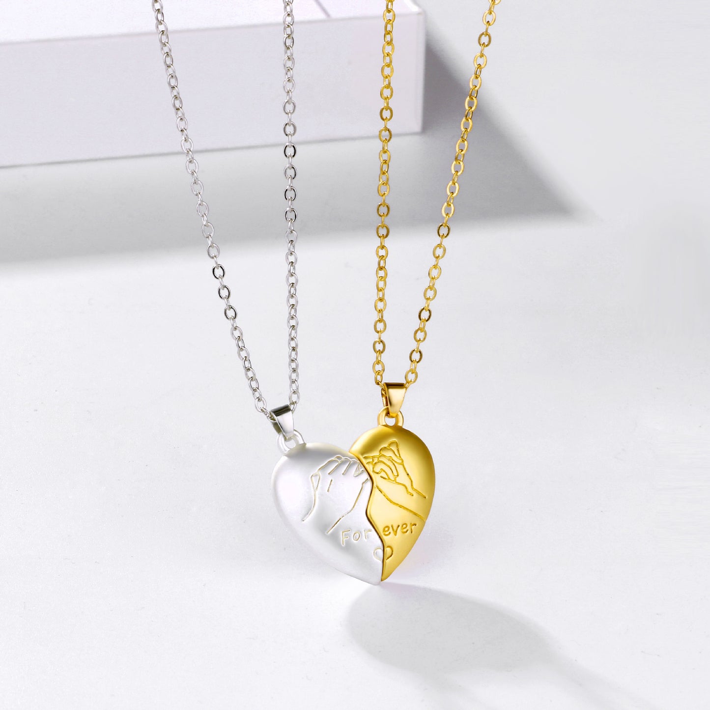Lot de 2 Colliers D'amitié Aimanté - Main Petit Doigt Lié Coeur - BFF - Best Friends Forever - Pendentif Aimanté -Amoureux Couple Amitié
