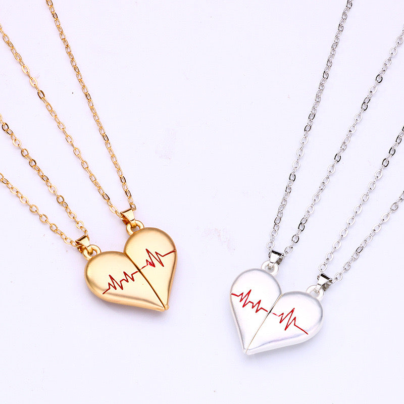 Set of 2 Chains Friendship Necklaces Heart Heartbeat - BFF Best Friends Forever - Fancy - Magnetized Couple Lovers Pendant