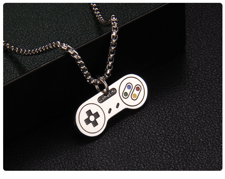 Collier Pendentif Manette de Jeu Video - Fantaisie - Humour - Game Gamer - Console de Jeu - Acier Inoxydable