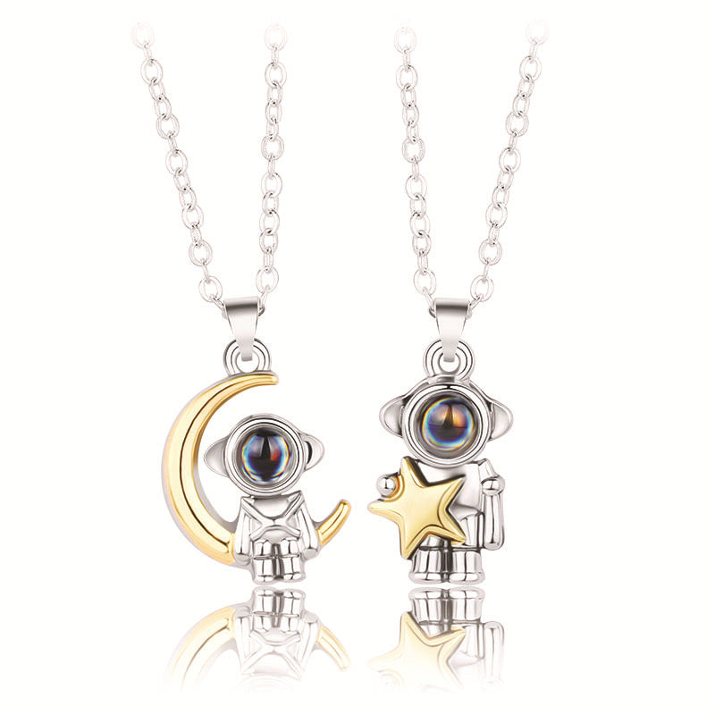 Set of 2 Chains Friendship Necklaces Projection Message Love Multiple Languages - Astronaut - BFF Best Friends - Fantasy - Lovers Couple
