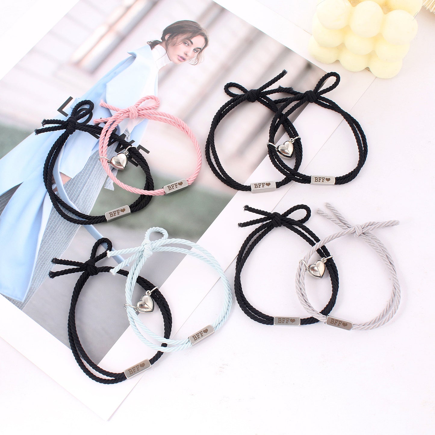Lot de 2 Bracelets D'amitié Cordon Elastique - BFF - Cœur - Best Friends Forever - Amitié - Pendentif Aimanté Coeur