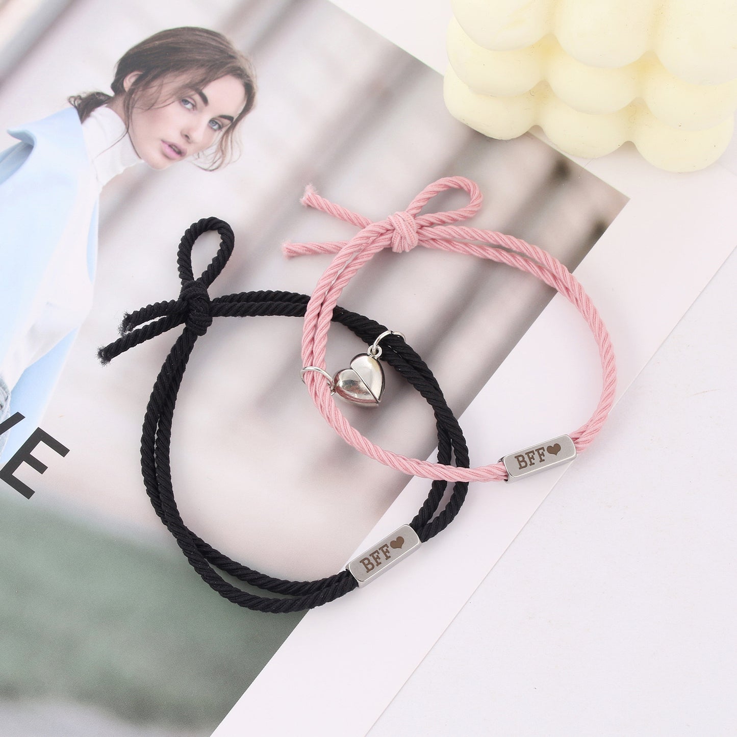 Lot de 2 Bracelets D'amitié Cordon Elastique - BFF - Cœur - Best Friends Forever - Amitié - Pendentif Aimanté Coeur