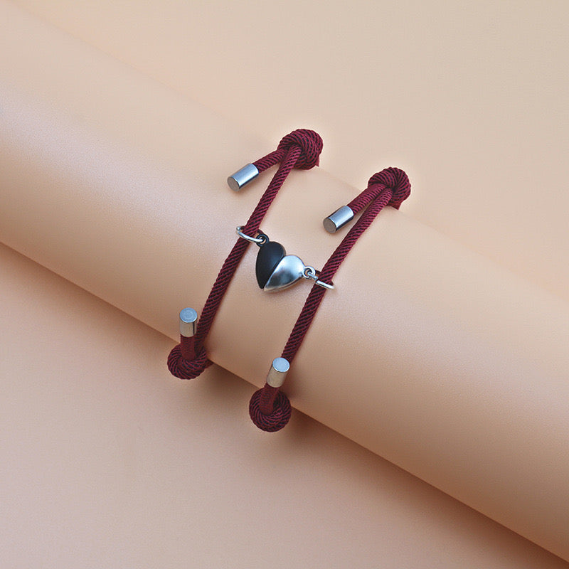 Set mit 2 verstellbaren Freundschaftsarmbändern aus Kordel, beste Freunde – BFF, beste Freunde – ausgefallen – magnetischer Herzanhänger – Verliebte – Paar