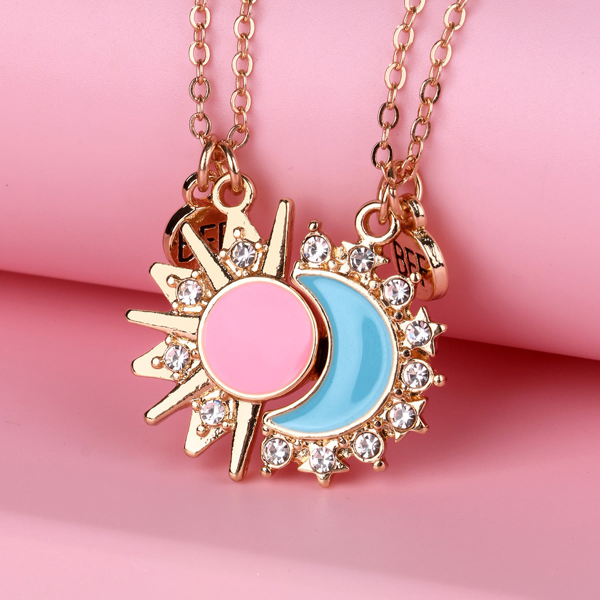 Lot de 2 Colliers D'amitié - Lune et Soleil - BFF - Best Friends Forever - Pendentif Aimanté - Colliers à partager