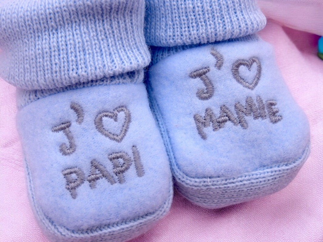 Chaussons Bébé - Taille 0-6 Mois - J'aime Mamie Papi - Brodés Naissance Layette - Annonce Grossesse Naissance