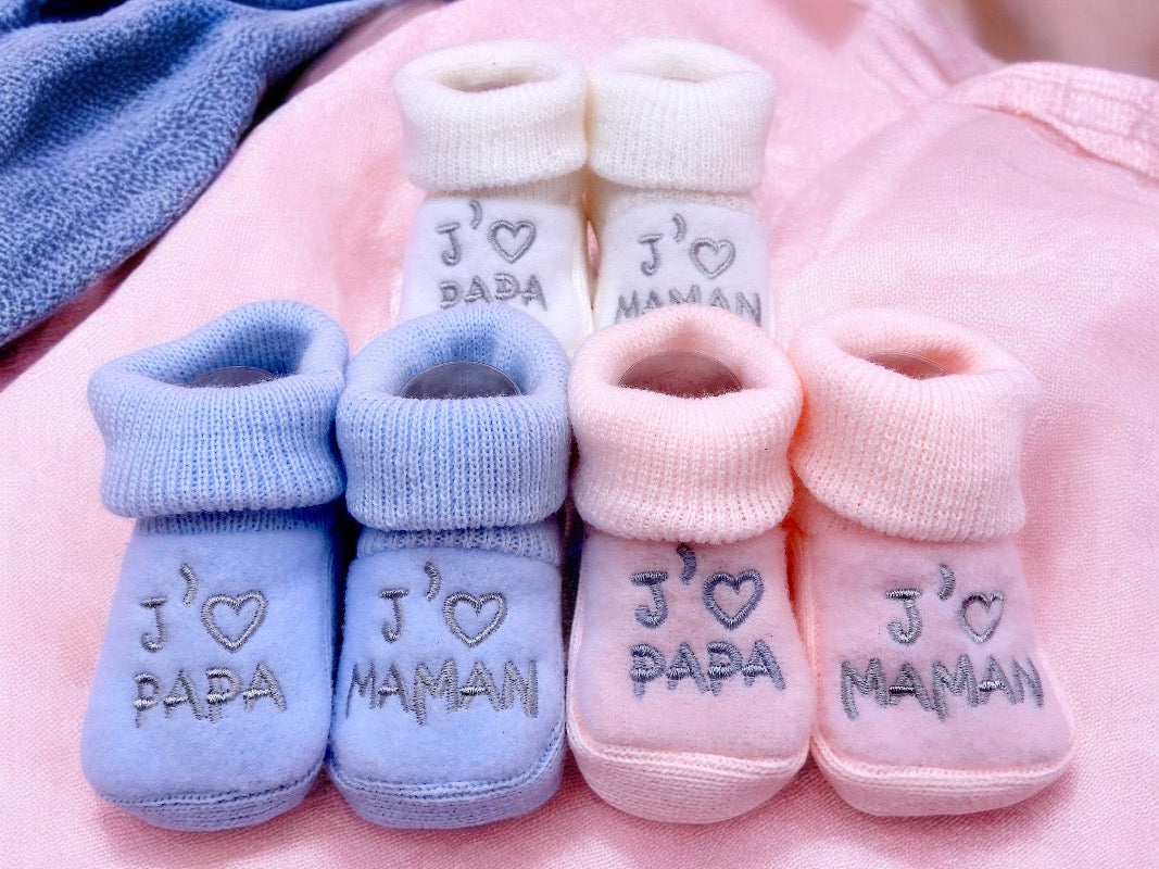 Chaussons Bébé - Taille 0-6 Mois - J'aime Maman Papa - Brodés Naissance Layette - Annonce Grossesse