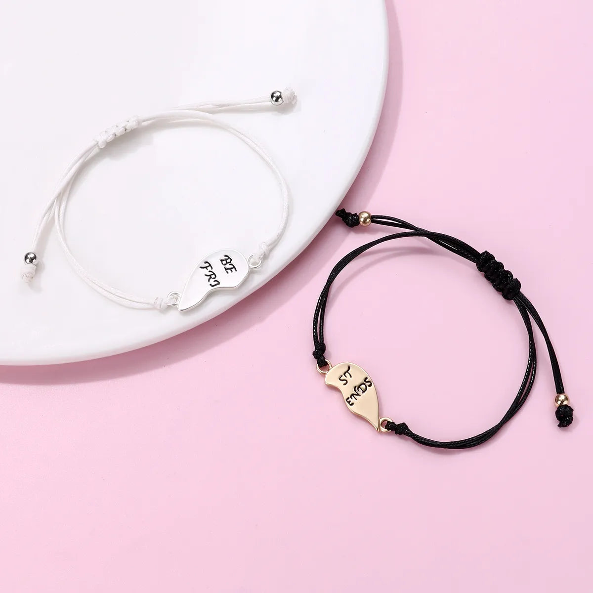 Set of 2 Adjustable Cord Bracelets Best Friends Ying Yang - BFF Best Friends - Fantasy - Magnetic Pendant - Lovers - Couple
