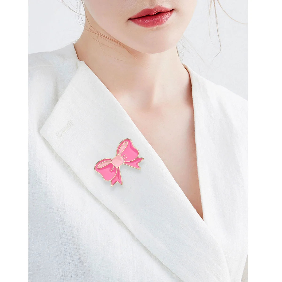 Pin's Broche avec Carte - Noeud Rose - Fantaisie - Alliage Email