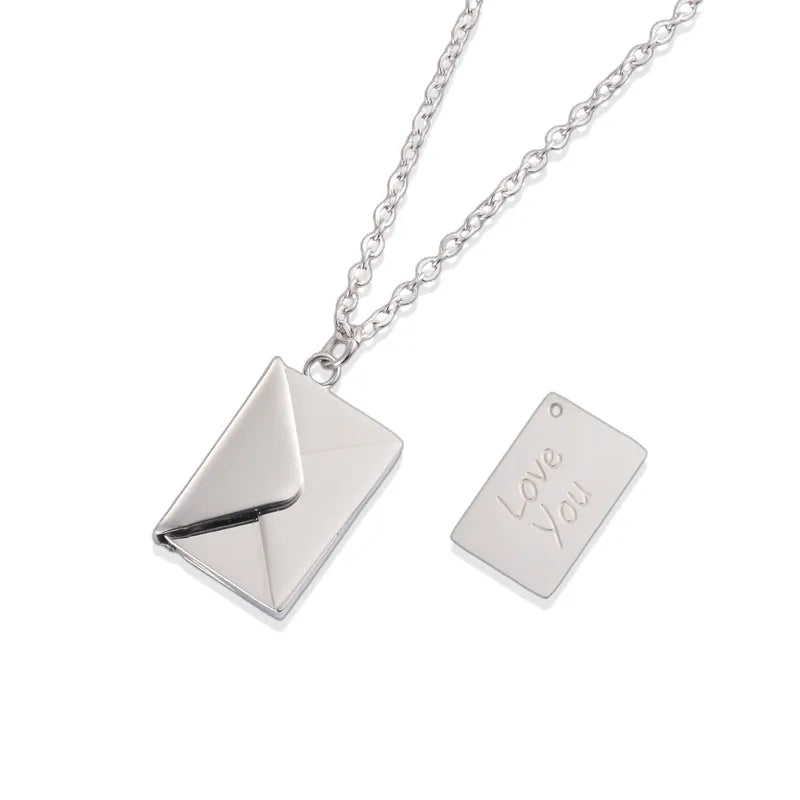 Collier Enveloppe avec Lettre à l'intérieur - Message - Love You - Gravure - Acier Inoxydable