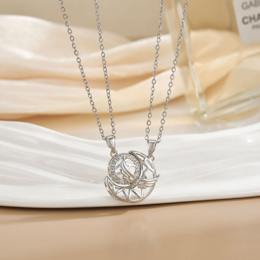 Lot de 2 Colliers D'amitié Avec Carte - Lune Soleil Ailés - BFF - Pendentif Aimanté - Colliers à partager - Acier Inoxydable