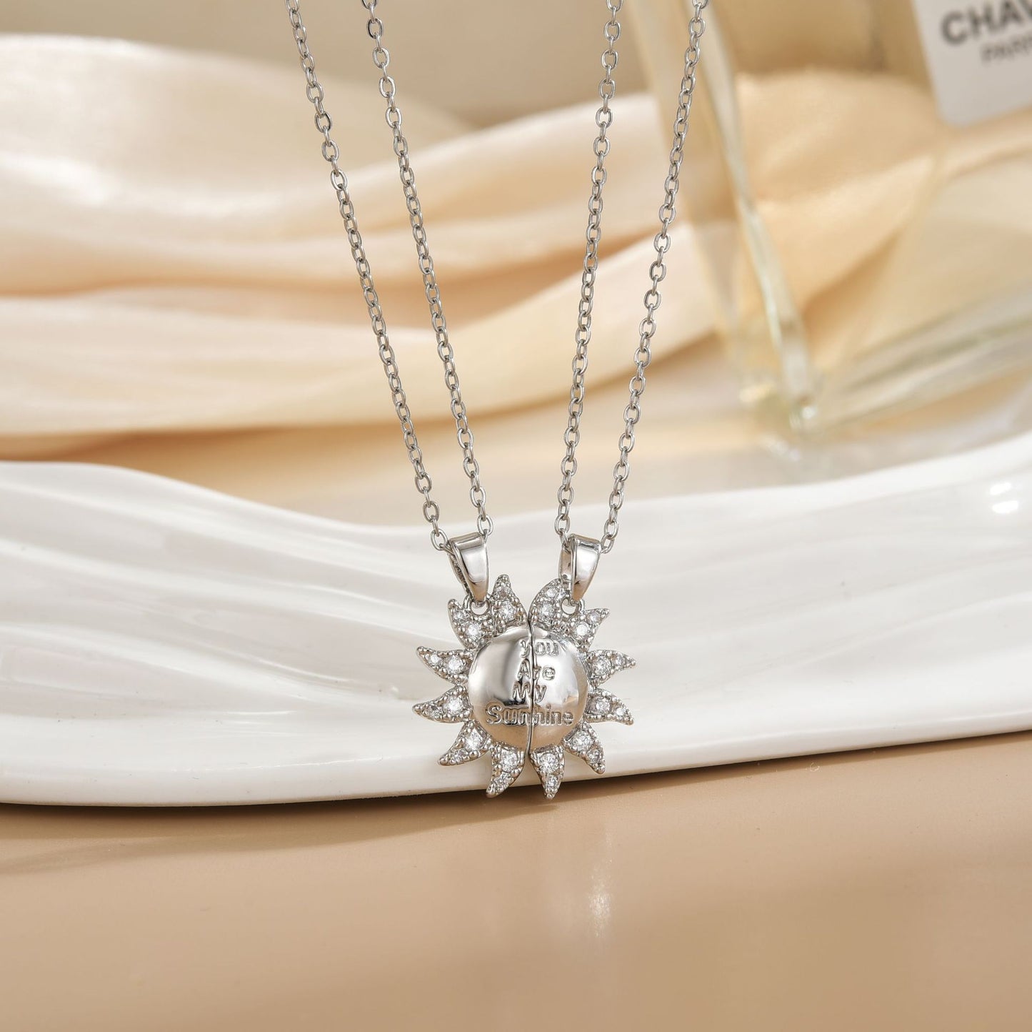 Lot de 2 Colliers D'amitié Avec Carte - Sunshine Soleil - BFF - Pendentif Aimanté - Colliers à partager - Acier Inoxydable