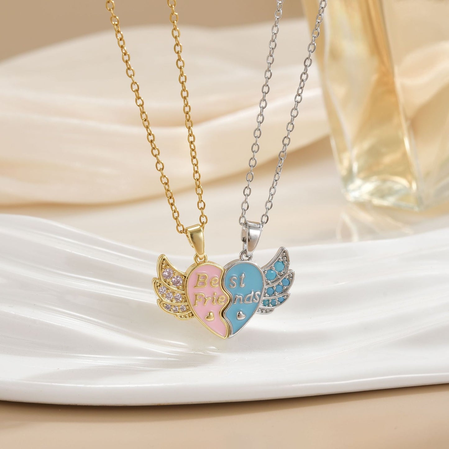 CHILDREN - Set of 2 Heart Friendship Necklace Chains - BFF Best Friends Forever - Fancy Heart Blue Pink Orange Yellow - Magnetic Pendant