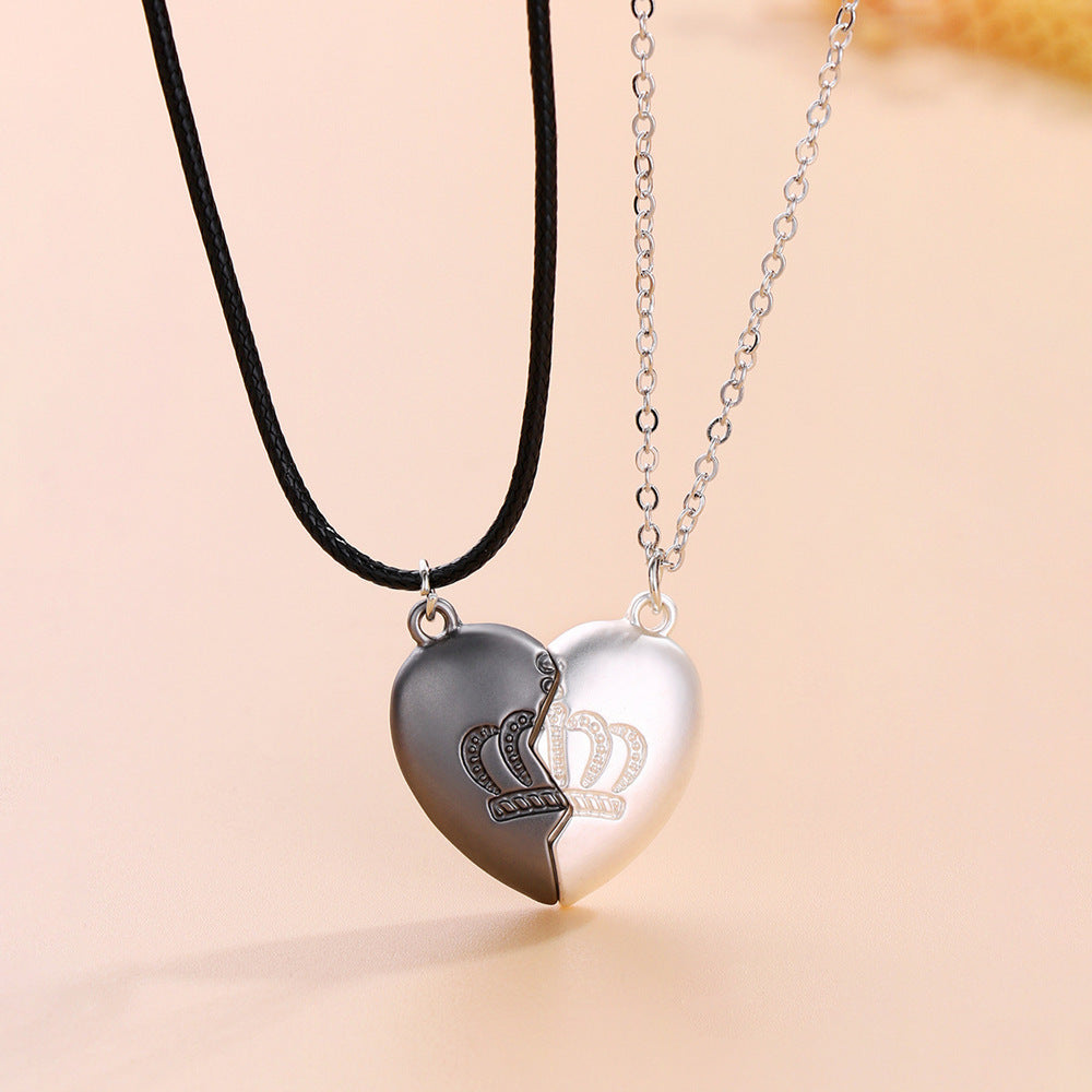 Lot de 2 Colliers D'amitié - Coeur Couronne - BFF - Best Friends Forever - Fantaisie - Pendentif et Chaine Argenté et Doré - Amitié