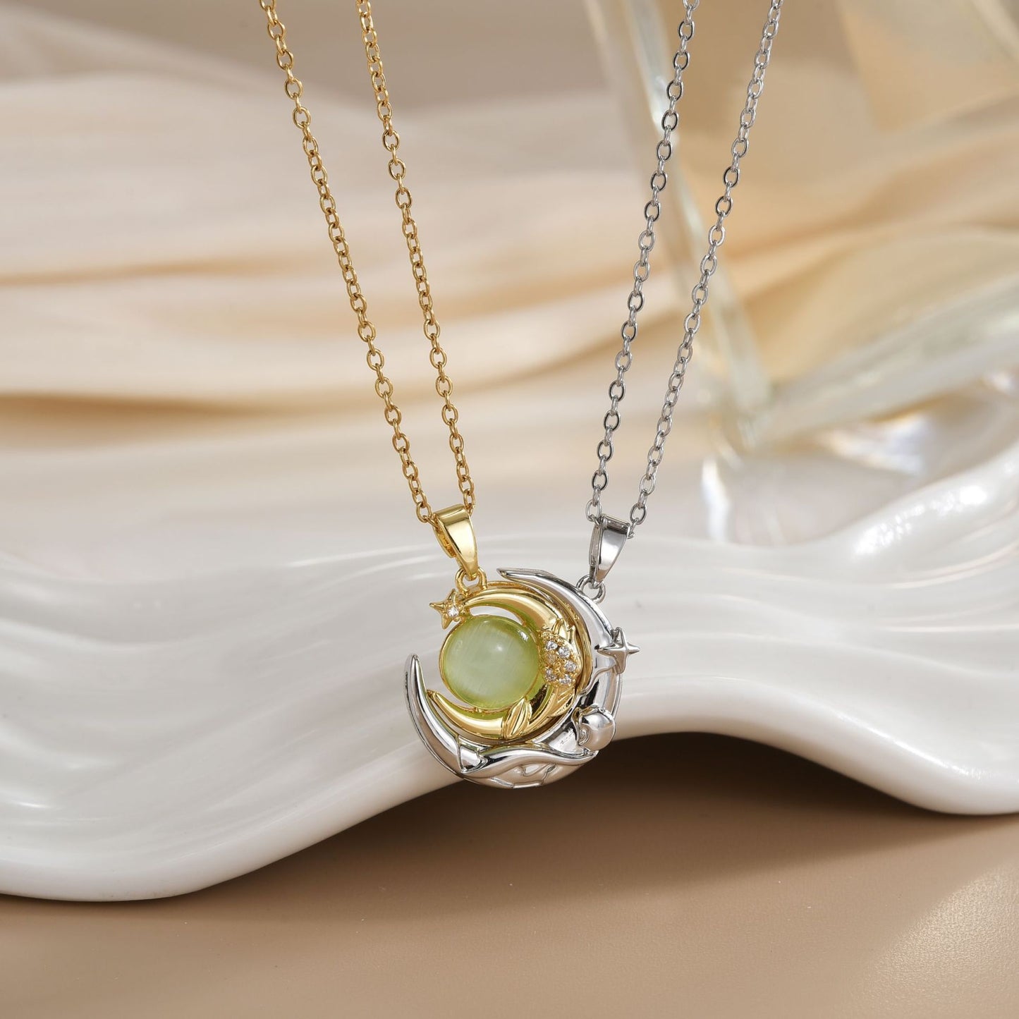 Lot de 2 Colliers D'amitié Avec Carte - Grande Lune et Petite Lune - BFF - Best Friends Forever - Pendentif Aimanté - Colliers à partager - Acier Inoxydable Résine