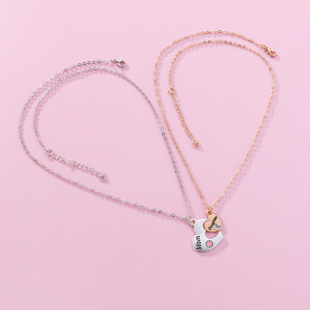 Lot de 2 Colliers avec Carte - Mère Fille - Famille Parents Enfant Maman Fille - Pendentif Coeur Lune Soleil