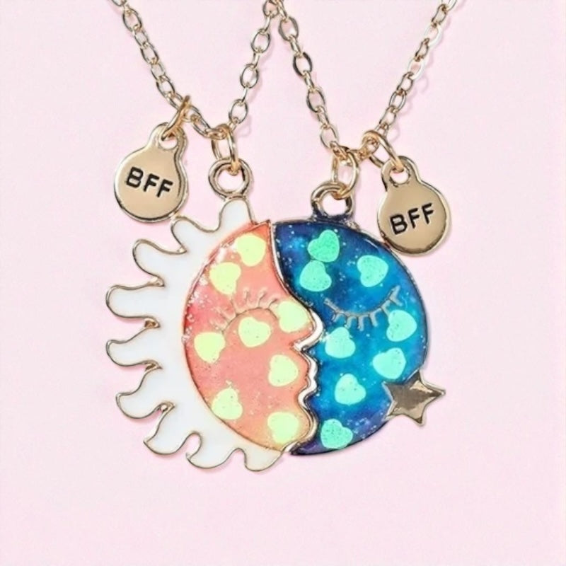 CHILDREN - Set of 2 Chains Friendship Necklaces Cat Unicorn & Heart - BFF Best Friends Forever - Fantasy - Rainbow Resin Pendant
