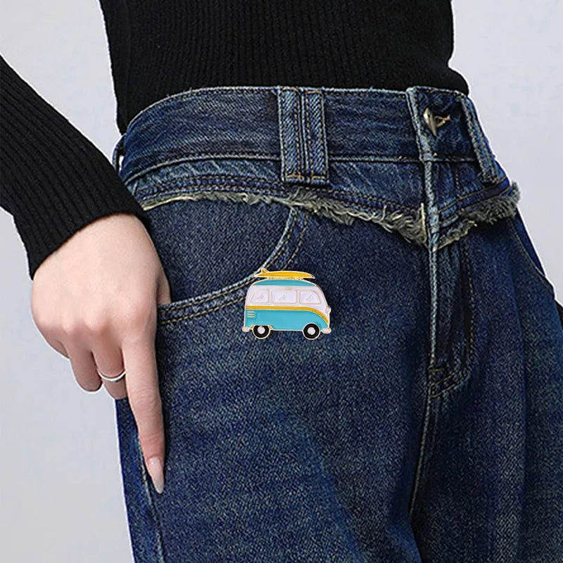Pin's Broche avec Carte - Van - Voiture Voyage - Fantaisie - Alliage Email