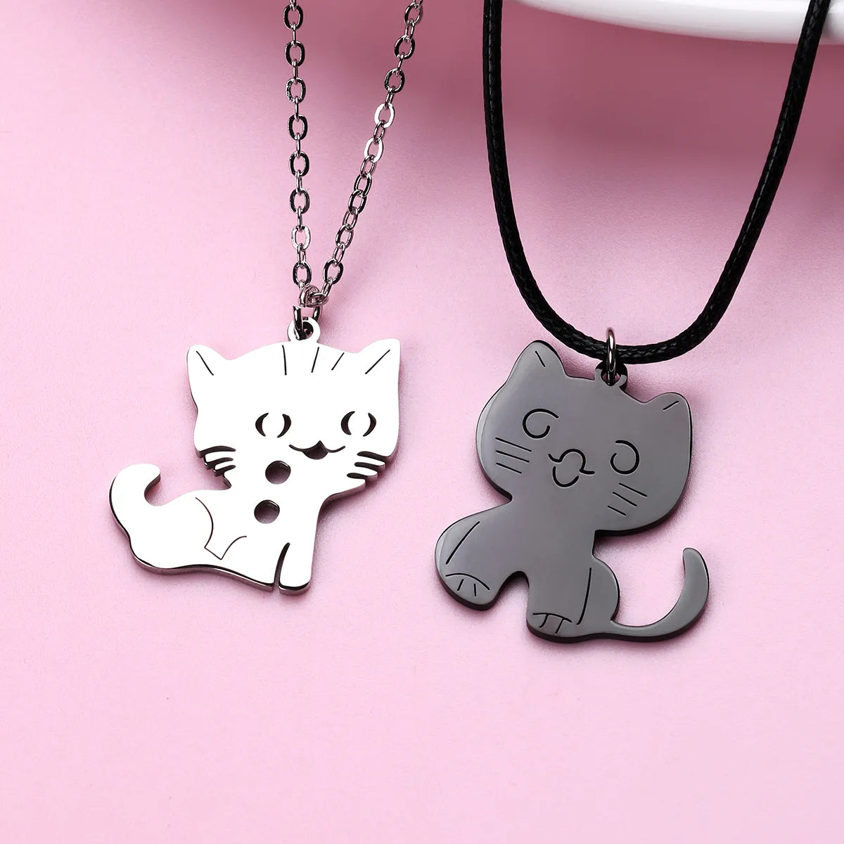 Set of 2 Friendship Necklaces Chains - Intertwined Cats - BFF Best Friends Forever - Pendant - Lovers Couple Silver Stainless Steel - Jewelry to share - Cat Lovers