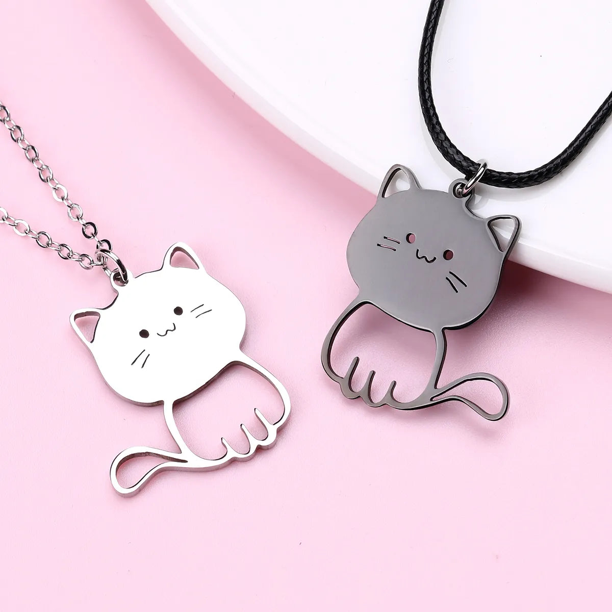 Set of 2 Friendship Necklaces Chains - Intertwined Cats - BFF Best Friends Forever - Pendant - Lovers Couple Silver Stainless Steel - Jewelry to share - Cat Lovers