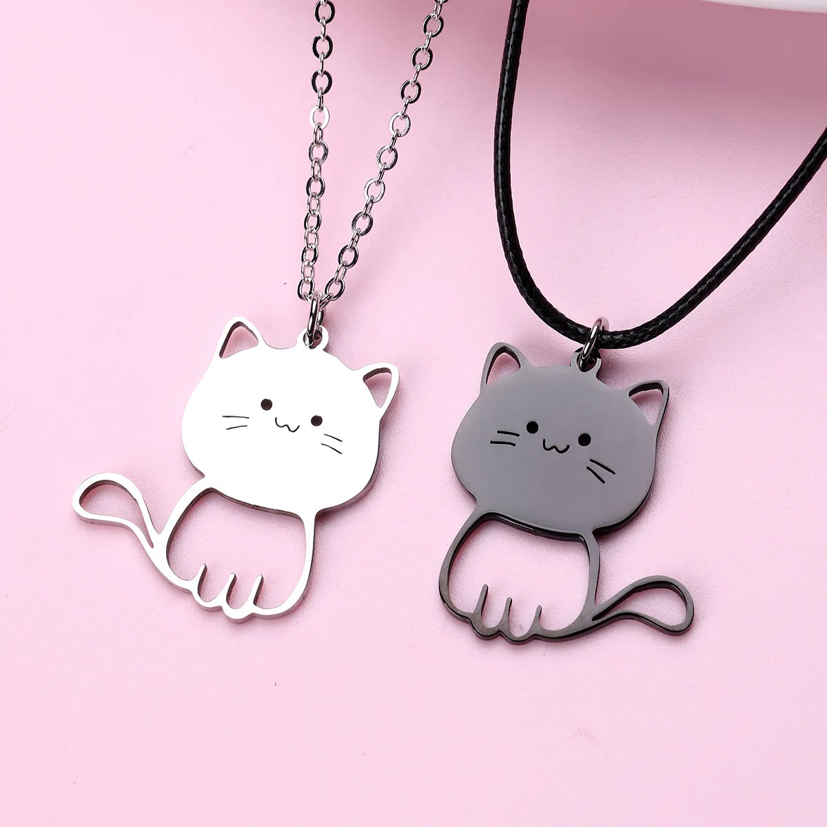 Set of 2 Friendship Necklaces Chains - Intertwined Cats - BFF Best Friends Forever - Pendant - Lovers Couple Silver Stainless Steel - Jewelry to share - Cat Lovers