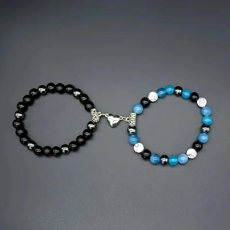 Set of 2 Friendship Necklaces Chains - Hip Hop Astronaut - BFF Best Friends Forever - Fantasy - Heart Magnetic Pendant - Lovers Couple