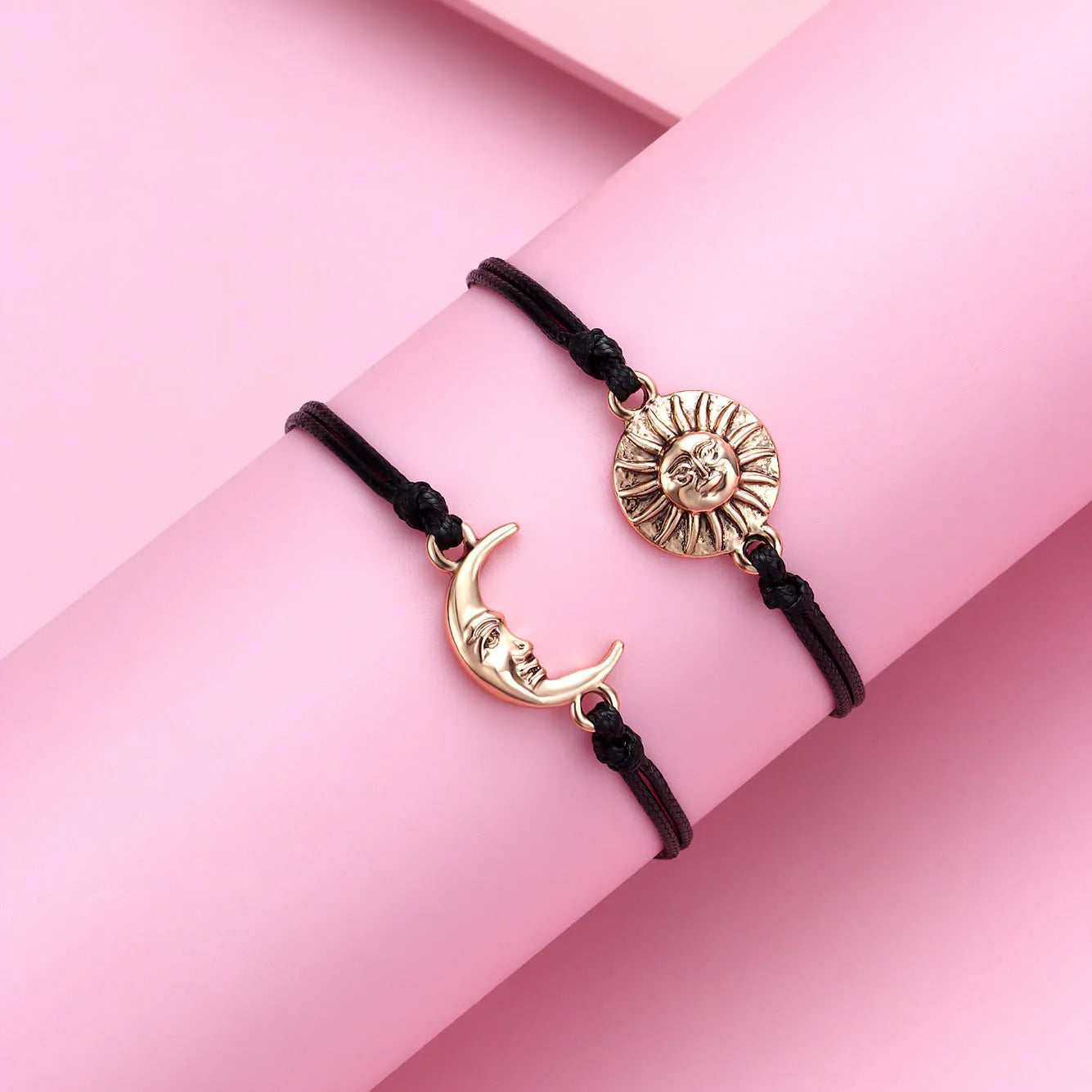 Set of 2 Adjustable Cord Bracelets Best Friends Ying Yang - BFF Best Friends - Fantasy - Magnetic Pendant - Lovers - Couple