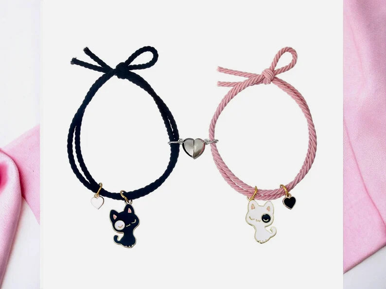 CHILD - Set of 2 Elastic Cord Friendship Bracelets Little Cat - BFF Best Friends Forever - Fantasy - Magnetic Pendant