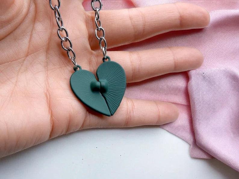 Porte Clés - Avocat - A Partager - Aimanté - Amoureux - Meilleurs Amis - Pendentif Sac - BFF - Best Friends - Amitié