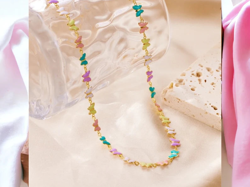 Collier Papillons Multicolore Pastel - Mignon - Acier Inoxydable