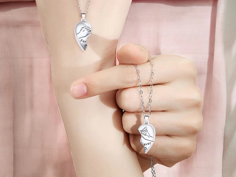 Lot de 2 Colliers D'amitié Aimanté - Main Petit Doigt Lié Coeur - BFF - Best Friends Forever - Pendentif Aimanté -Amoureux Couple Amitié